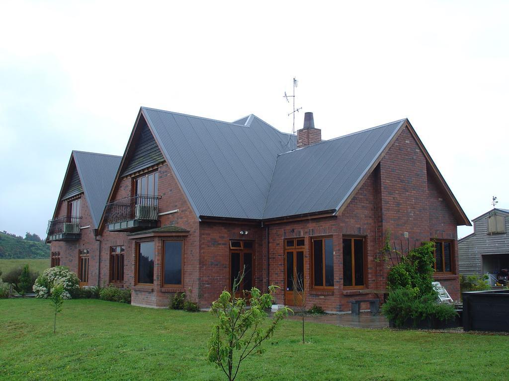 เลคคาราพิโรลอดจ์ Villa Tirau ภายนอก รูปภาพ